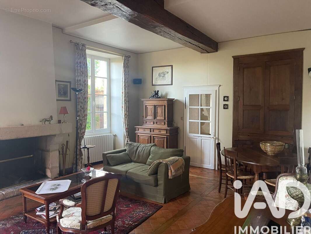 Photo 2 - Maison à BUZANCAIS