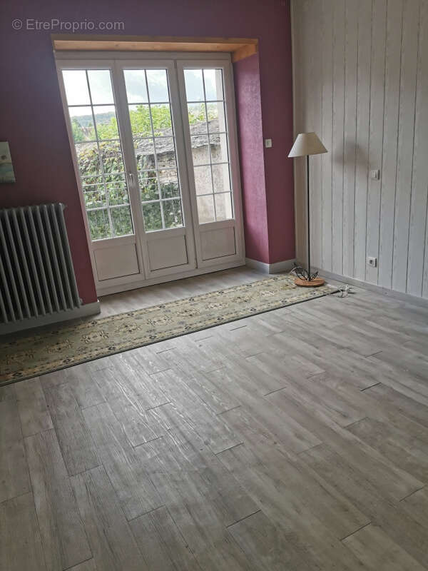 Appartement spacieux et lumineux avec grande terrasse - photo 5