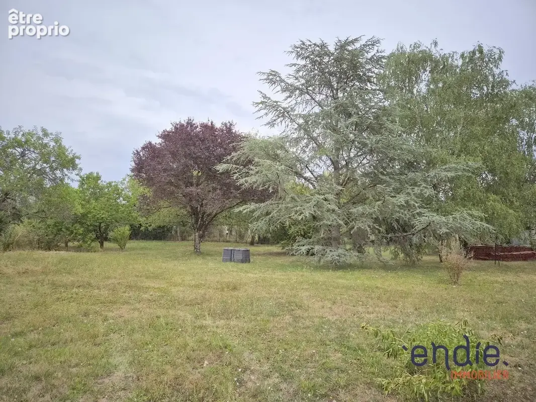 Longère type F4 avec garage et terrain de 2200m²! - photo 4