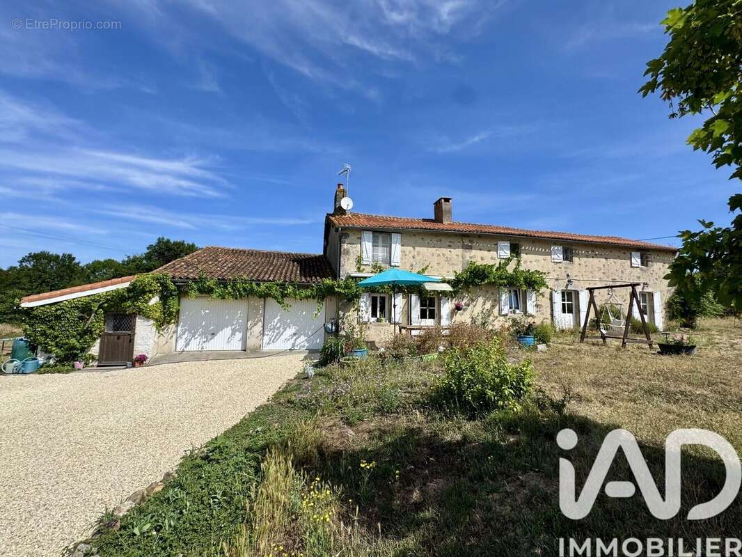 Photo 2 - Maison à VIENNAY