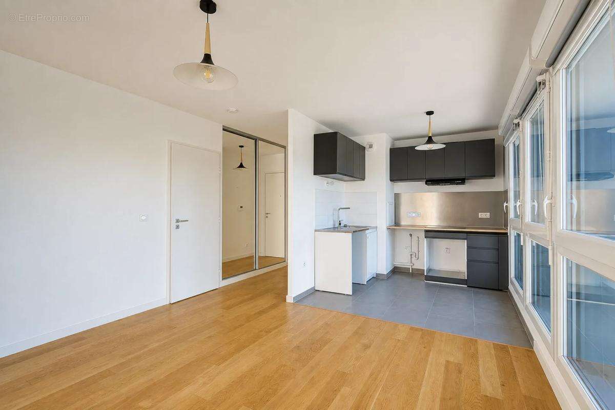 Appartement lumineux en vente à Clamart - photo 7