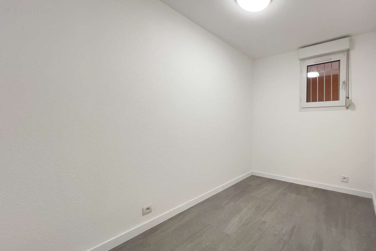 Appartement à LA LONDE-LES-MAURES