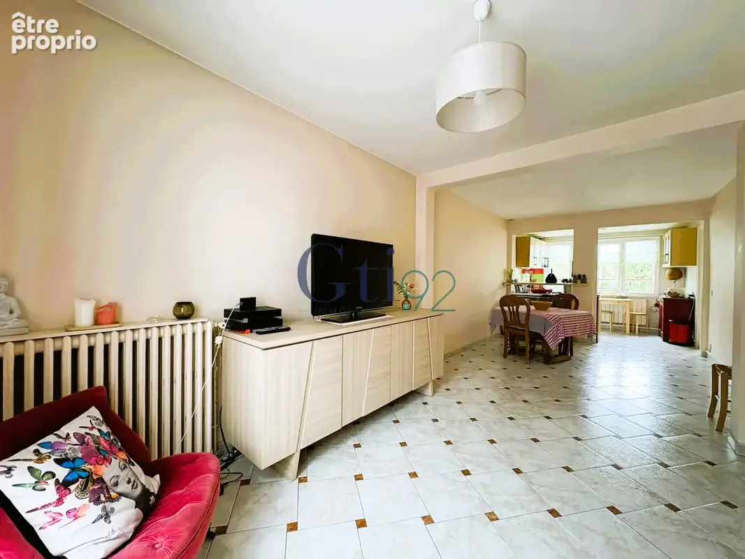 Maison familiale avec une belle emprise au sol et fort potenteil - photo 3