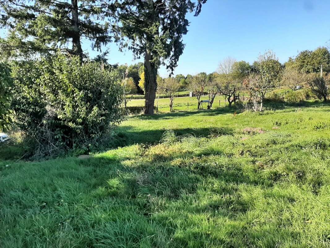 Maison à MONTOURNAIS