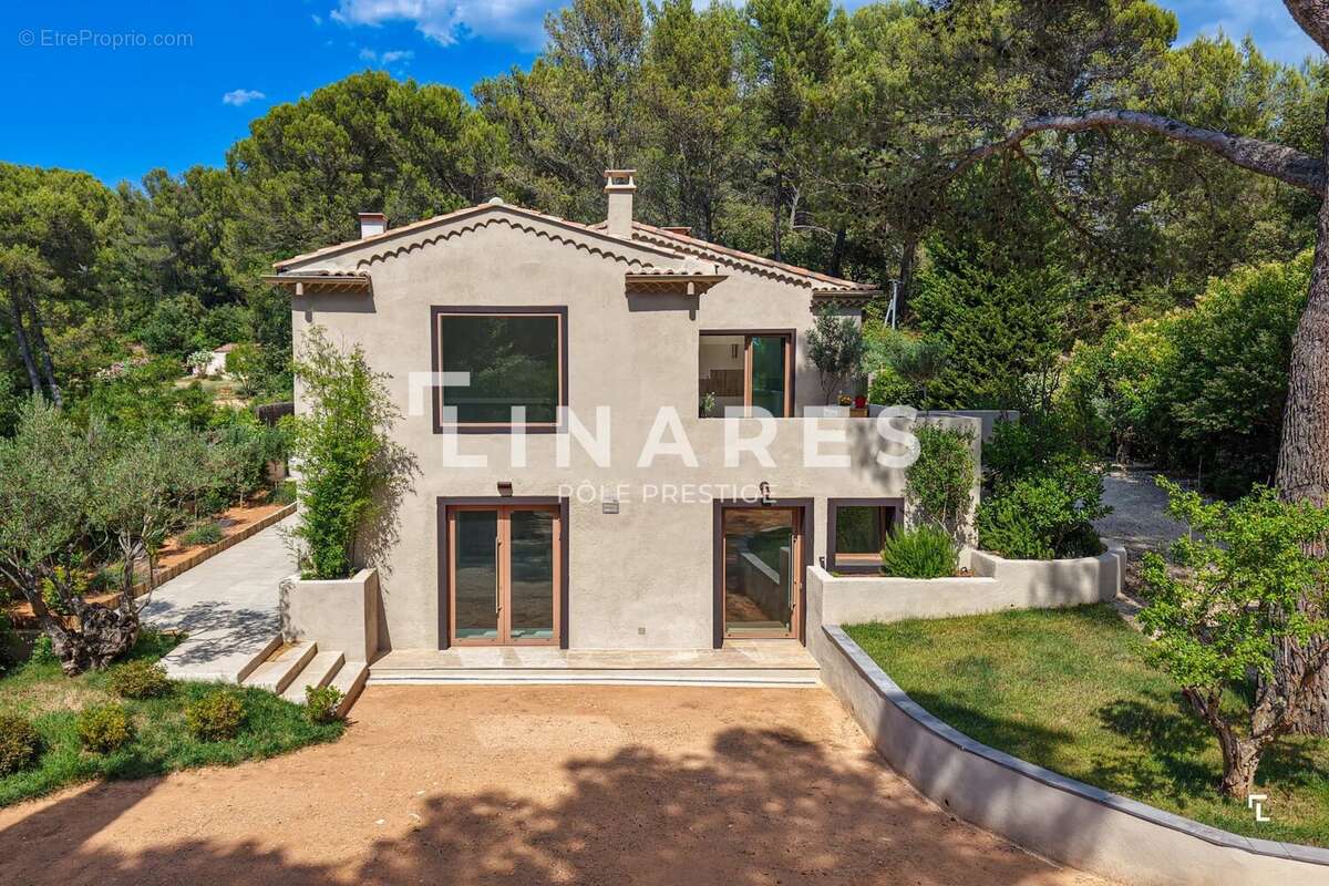 Maison à AIX-EN-PROVENCE