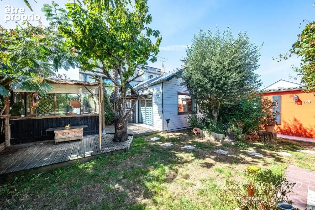 Maison 6 pièces avec garage - secteur calme - photo 2