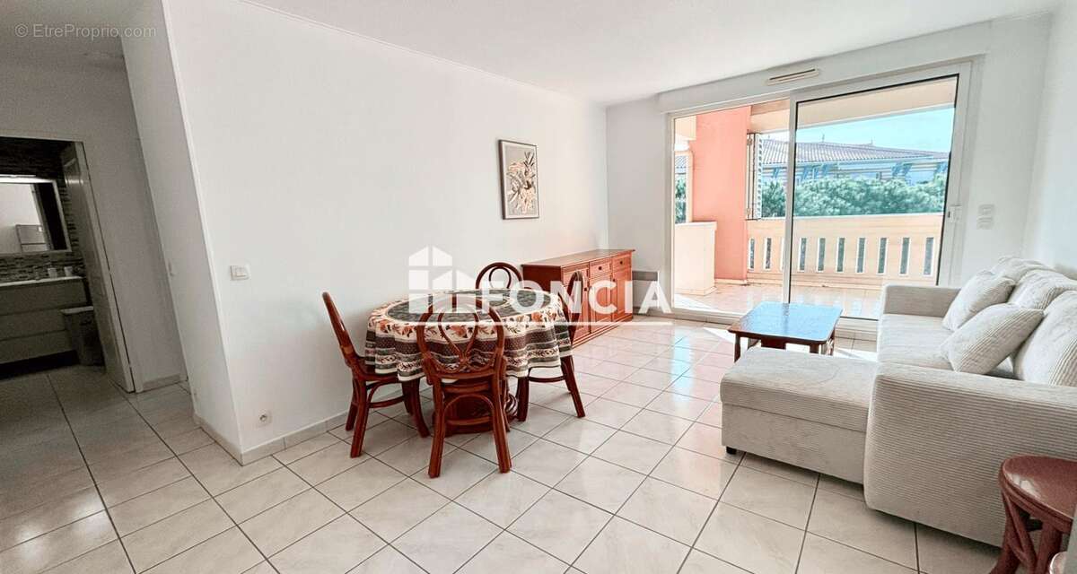 Appartement à FREJUS