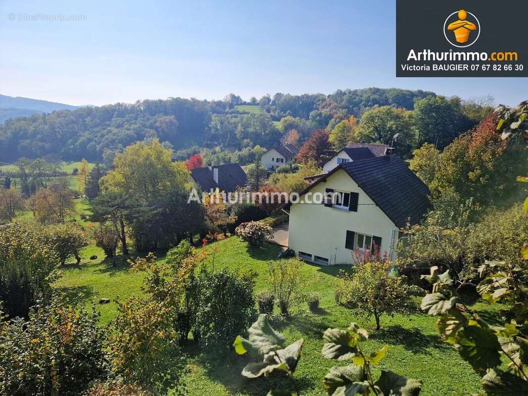 Maison à LONS-LE-SAUNIER