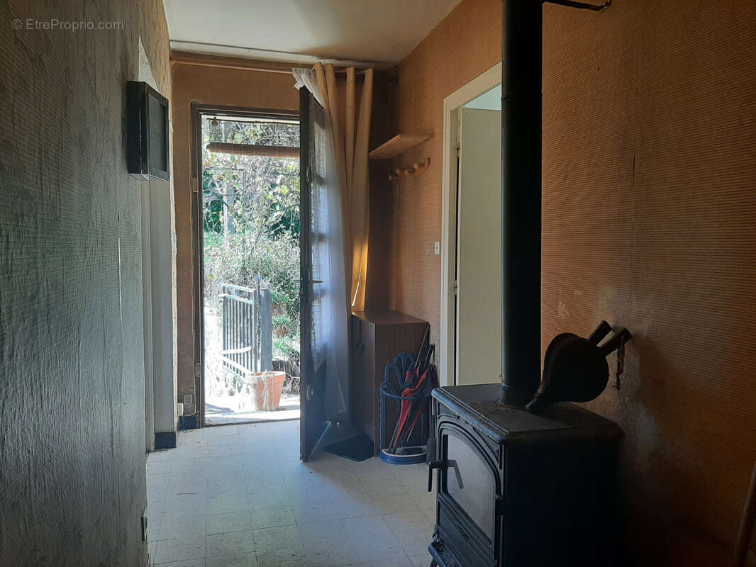 Maison à SAINT-GENEST-LACHAMP