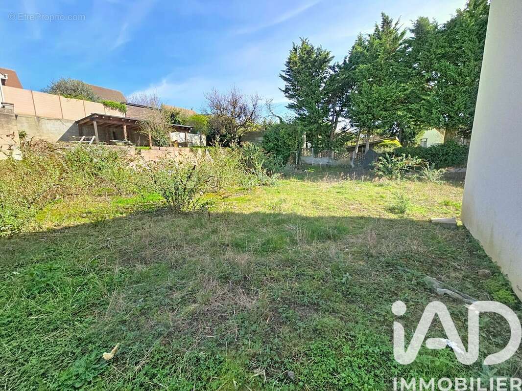 Photo 8 - Maison à CHANTELOUP-LES-VIGNES