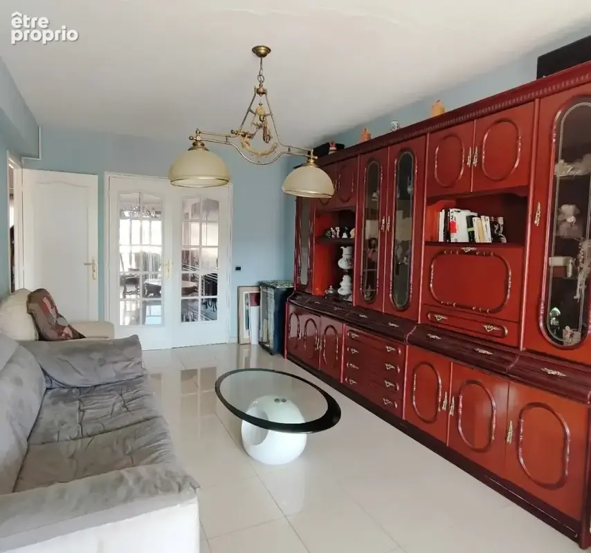 CAGNES SUR MER Appartement traversant de 94 m2 avec cave et parking - photo 5