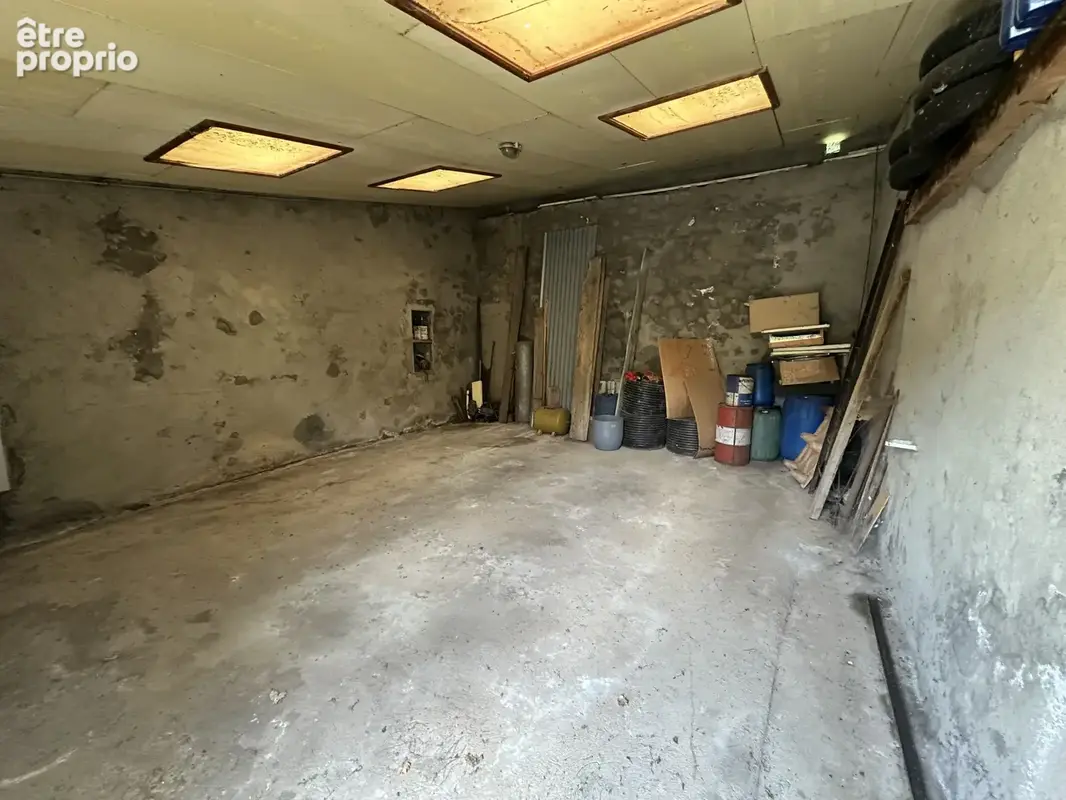 Maison individuelle à rénover, grand terrain et garage indépendant - photo 24