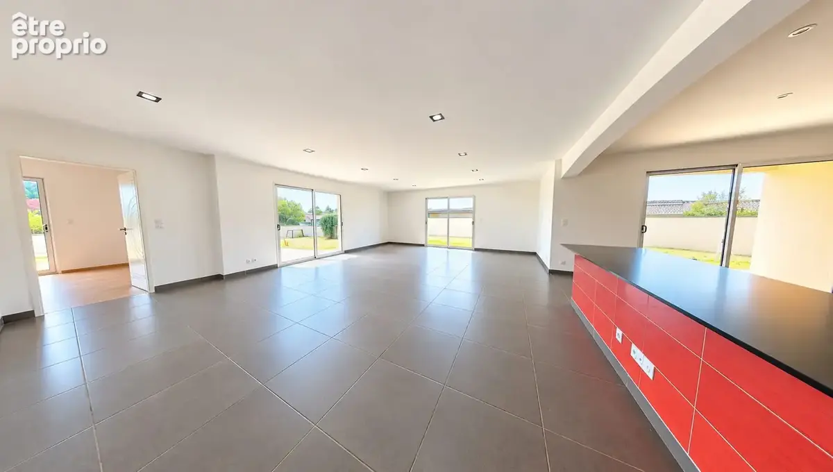 Maison 6 pièces 143 m² à vendre à Saint-Bonnet-Pres-Riom (63200) - photo 4