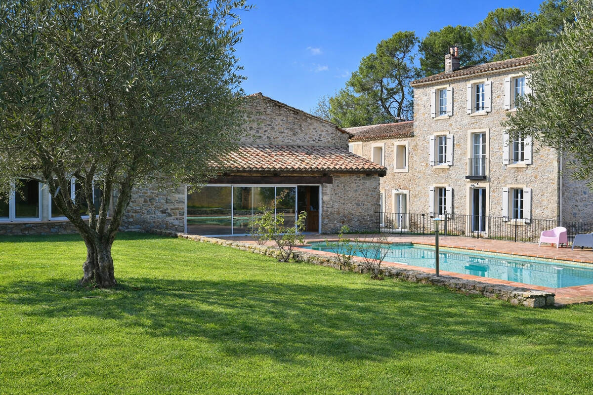 Maison à LADERN-SUR-LAUQUET