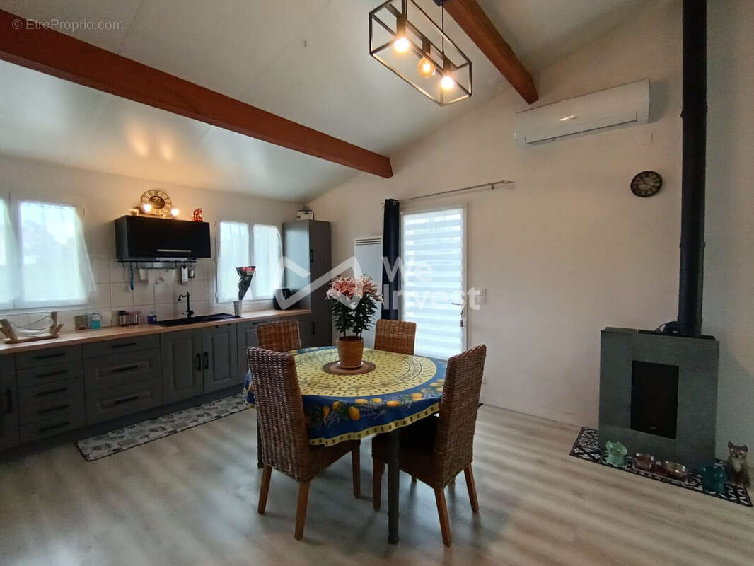 Maison à BROSSAC