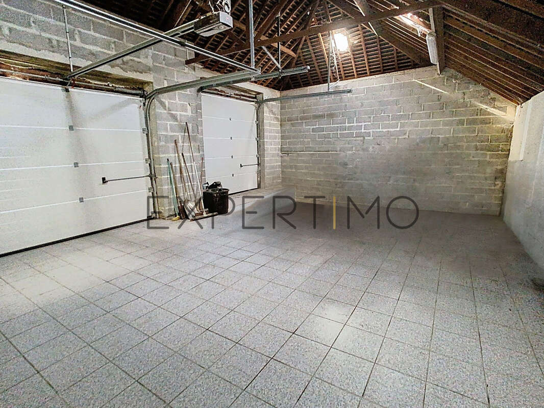 Maison à NOYERS-BOCAGE