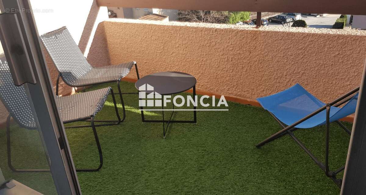 T3 en DUPLEX avec 3 terrasses au dernier étage ! - photo 2