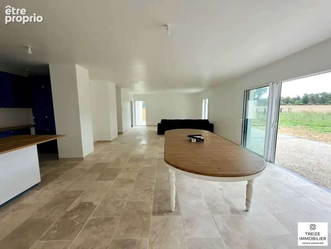 Maison 183 m² à Saint-Nolff  - photo 4