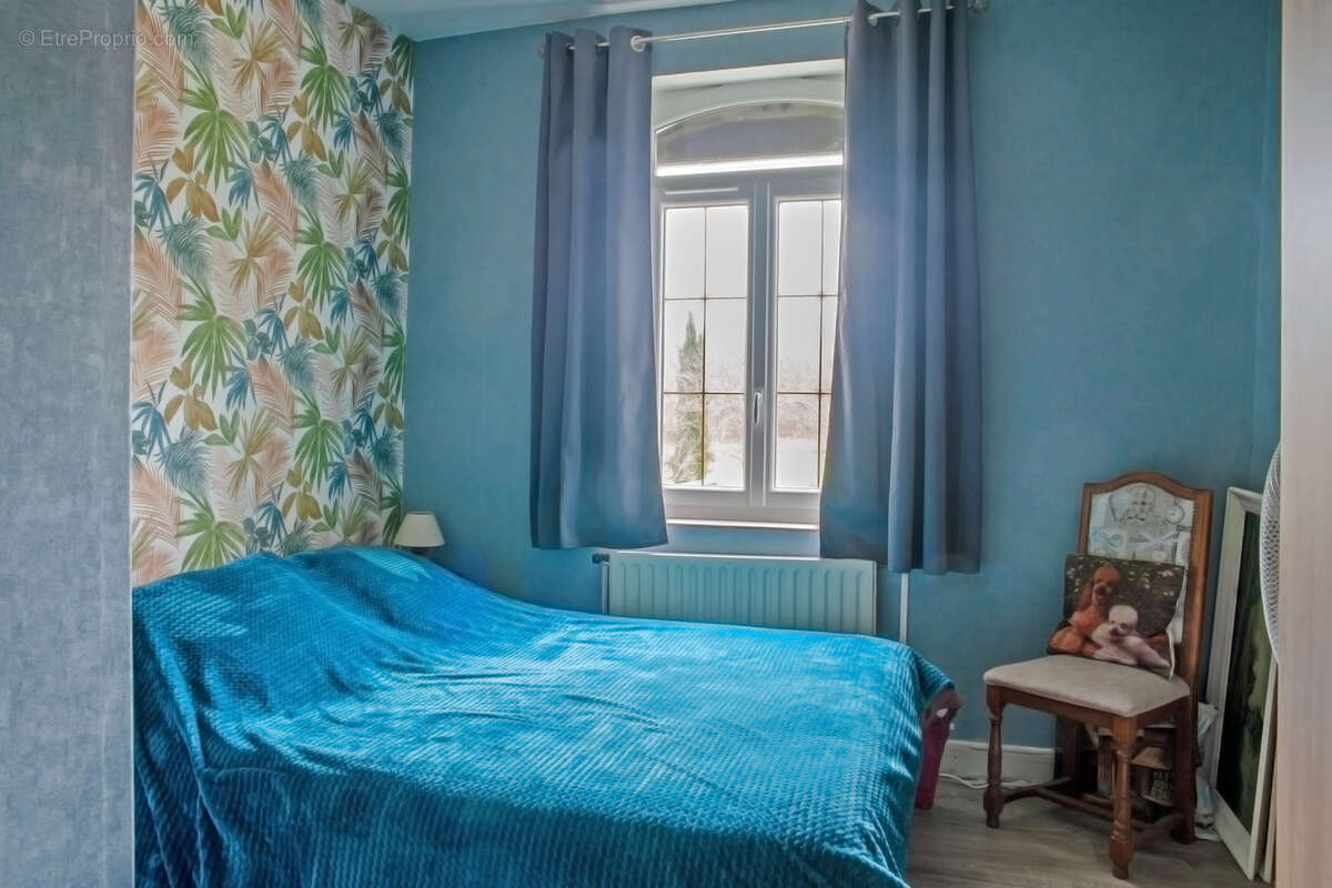 Maison à RESSONS-LE-LONG