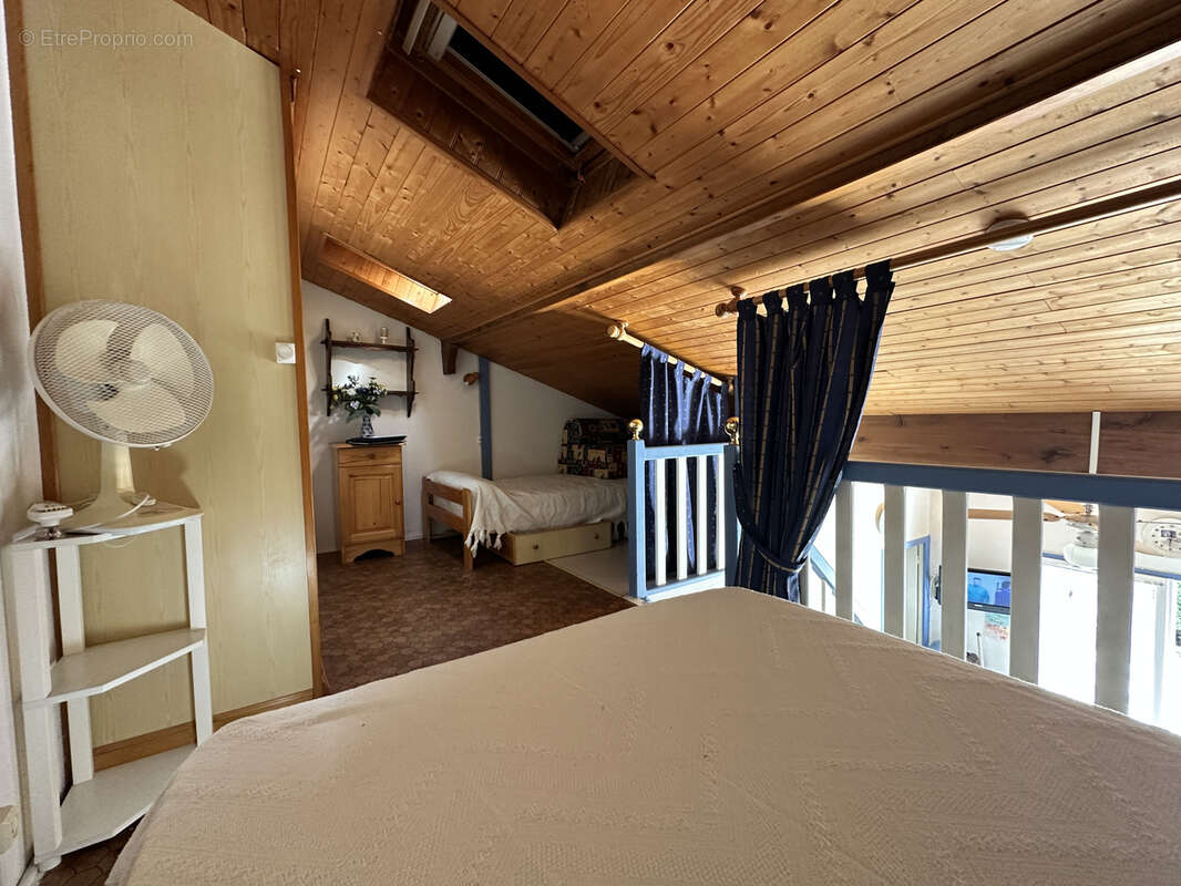 Maison à LES MATHES