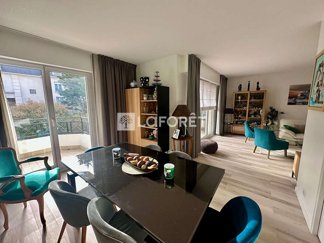 Appartement à LE PERREUX-SUR-MARNE
