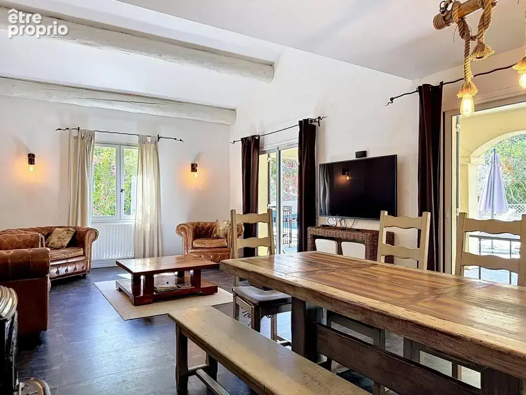Althen-des-Paluds-villa197m²-terrain 2000m²- studios-piscine - photo 29