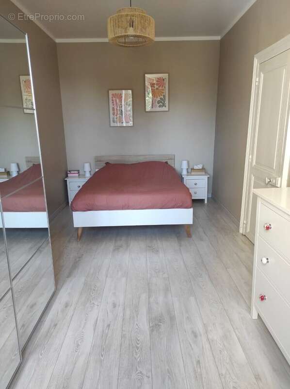Appartement 113 m² à Charleville-Mezieres  - photo 4