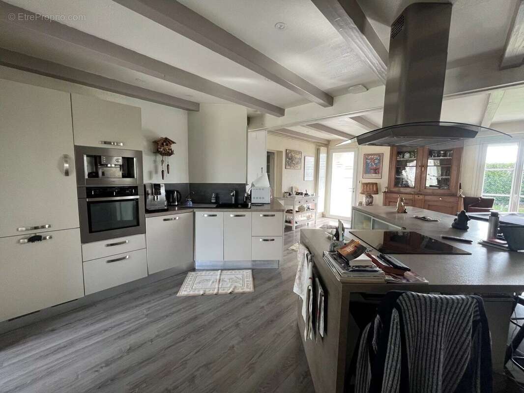 Maison à NUAILLE-D&#039;AUNIS