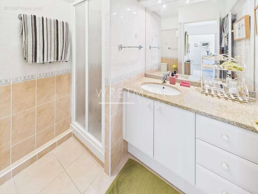 Appartement à CAGNES-SUR-MER