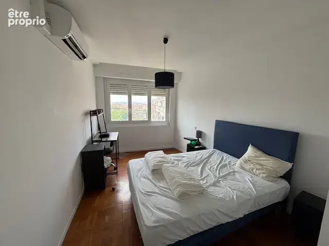 Appartement de 100 m2 avec terrasse et vue dégagée   Champs de Mars, proche facultés et centre-ville - photo 6