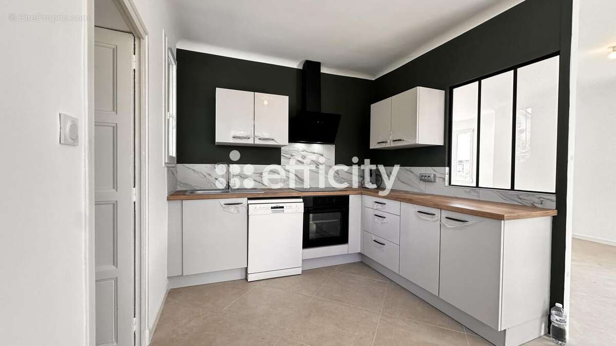 Maison 82 m² à Montelimar  - photo 4