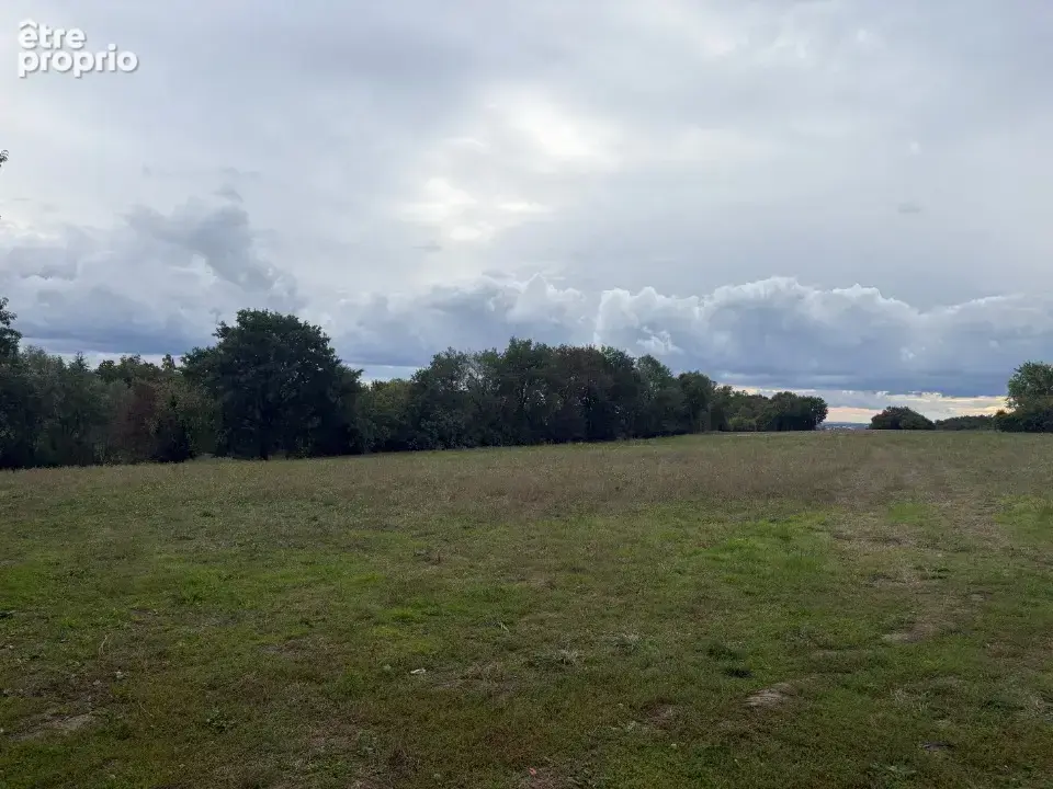 Terrain à MONTASTRUC-LA-CONSEILLERE