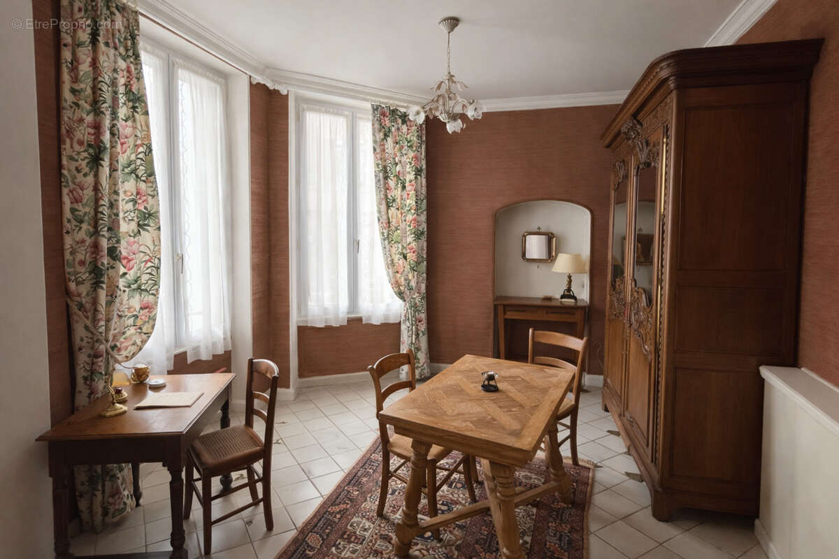 Maison à PACY-SUR-EURE