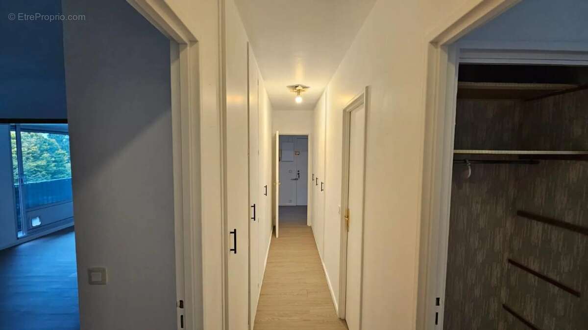 Appartement à AUBERGENVILLE