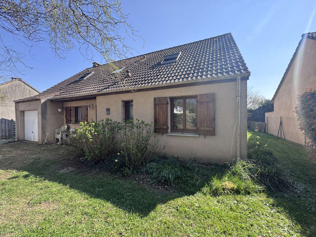 Maison à ANET