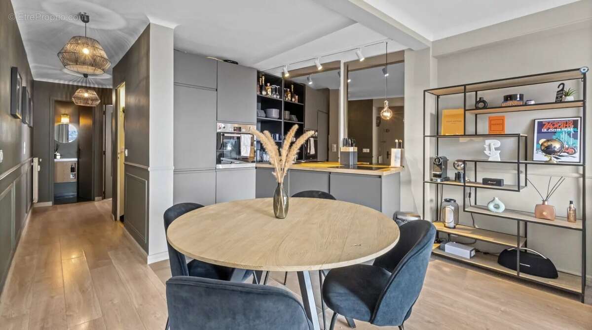 Appartement à LE CANNET
