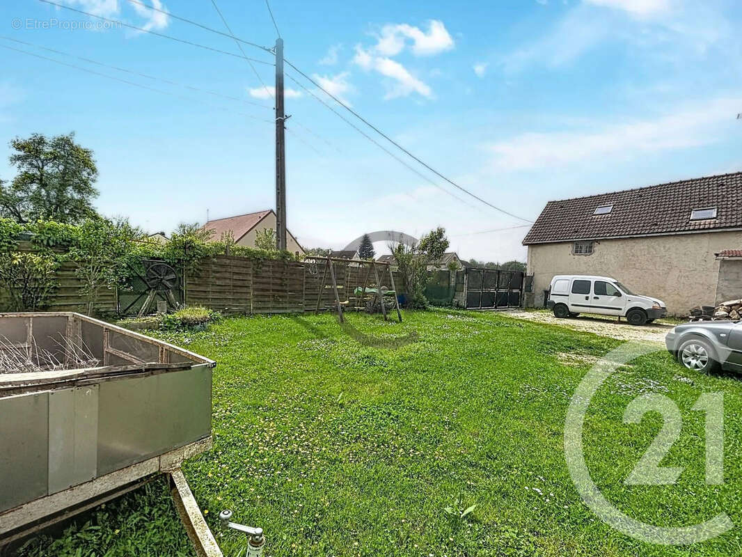 Maison 171 m² à Rouilly  - photo 10