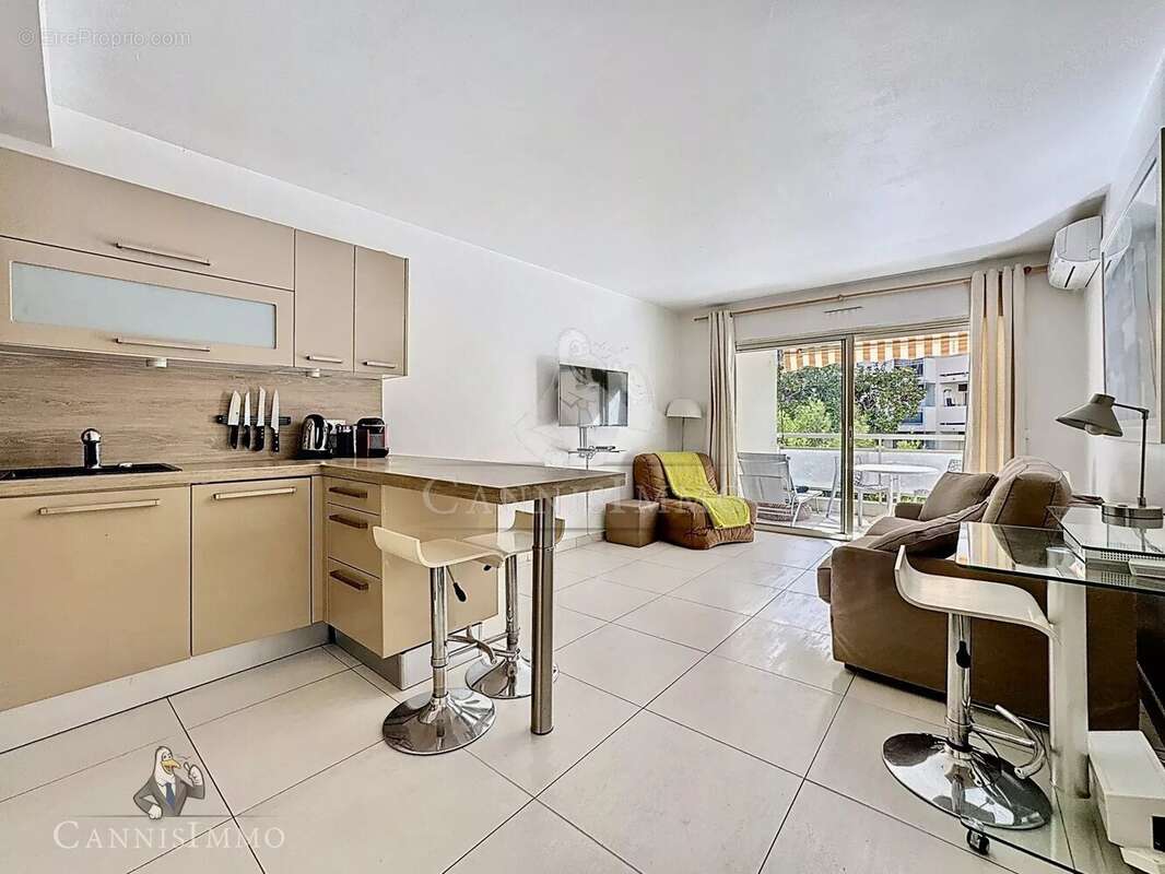 Appartement à CANNES