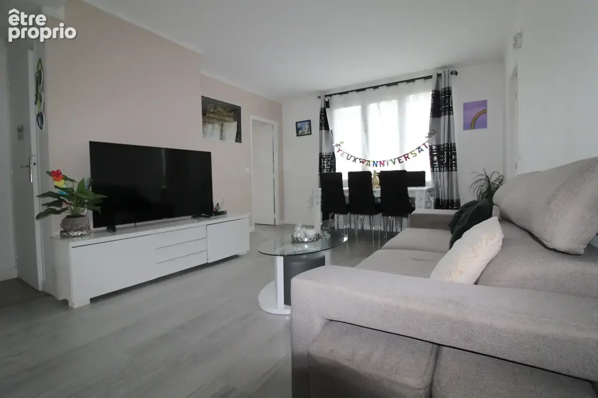 Photo Appartement à Champigny-Sur-Marne au prix de 214 000€