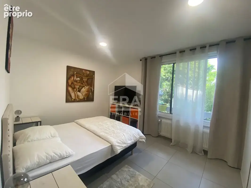 Appartement T5 avec 3 chambres proche du centre-ville - photo 4
