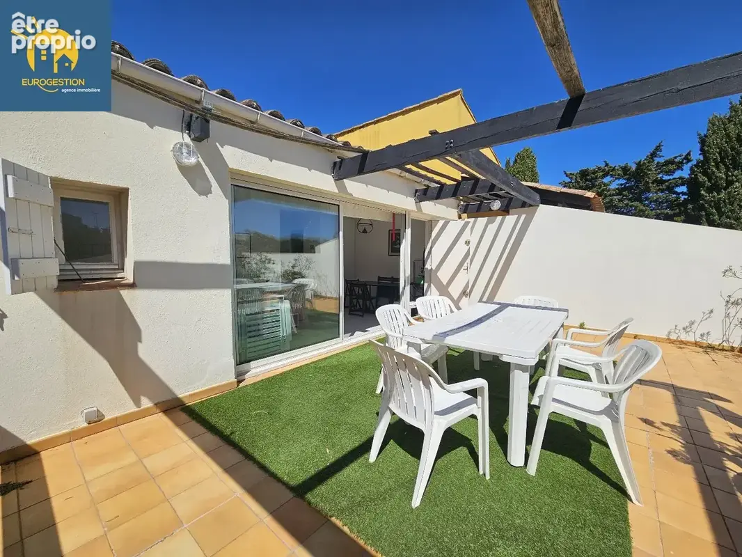 3 pieces et Vaste terrasse de 45 m² parking piscine tennis - photo 10