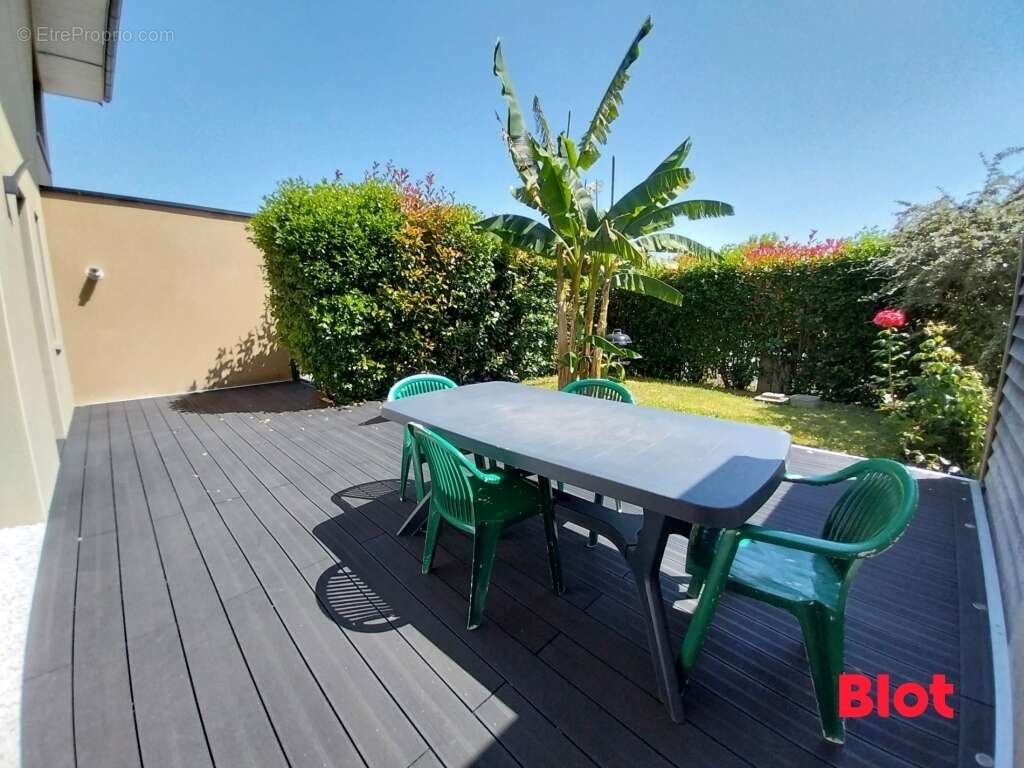 Maison 109 m² à Romille  - photo 2