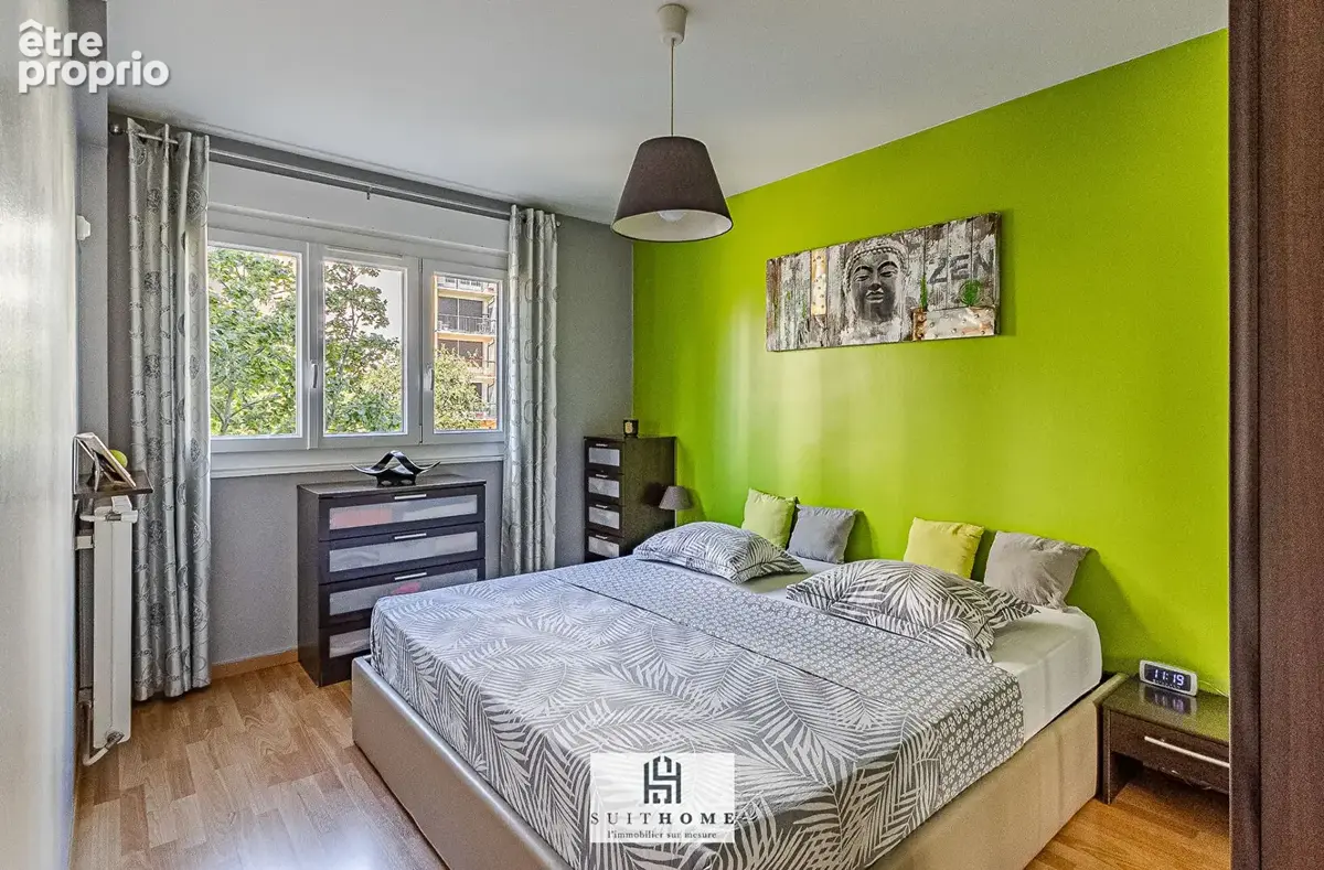 BRON -La Pagère / Terraillon - Appartement familial 4 pièces de 81 m², 3 chambres, balcon et box fermé possible - photo 6