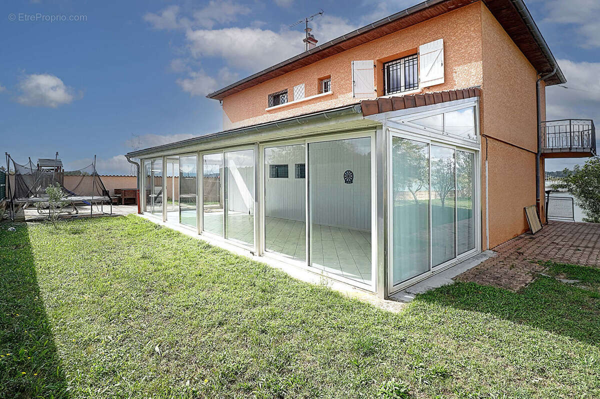 Maison à DIEMOZ