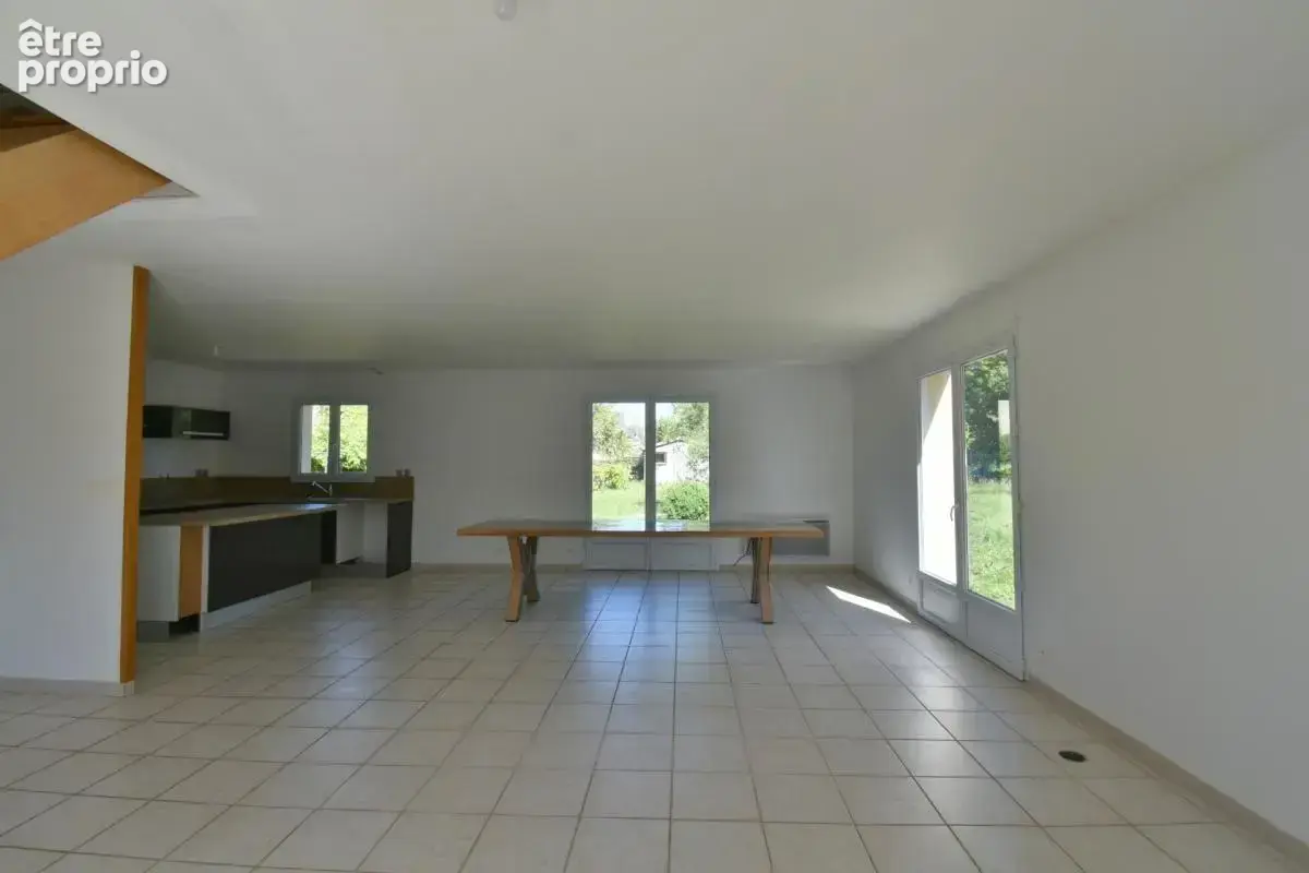 Maison familiale, 5 chambres VIGOUX (36) - photo 6