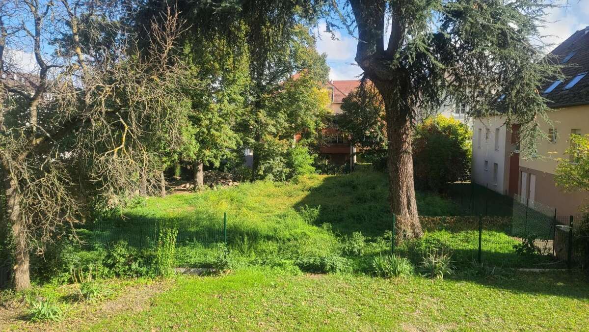 Terrain à SOULTZ-HAUT-RHIN