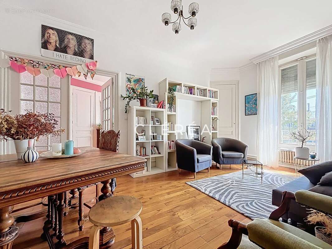 Appartement à LYON-7E