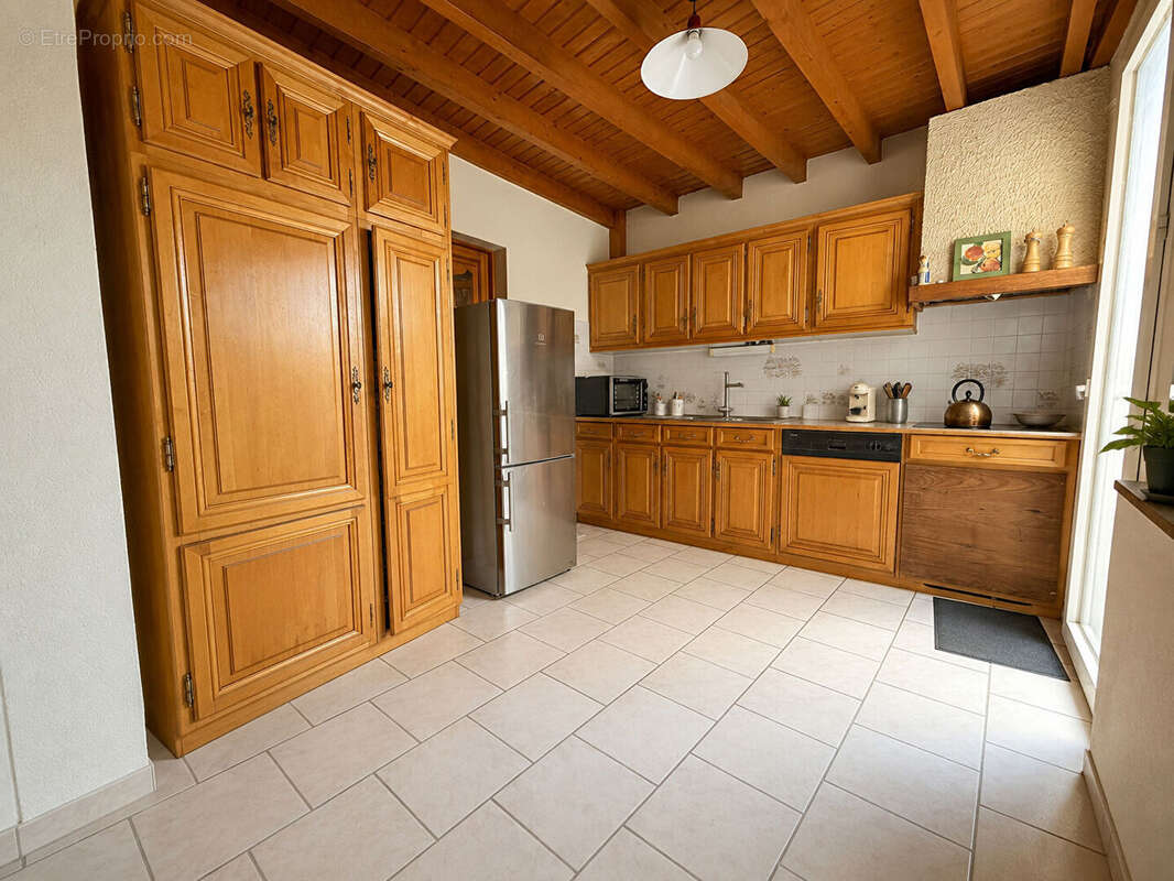 Bordeaux Nansouty - Maison de 100 m² avec terrasse, cave et comble à aménager - photo 6