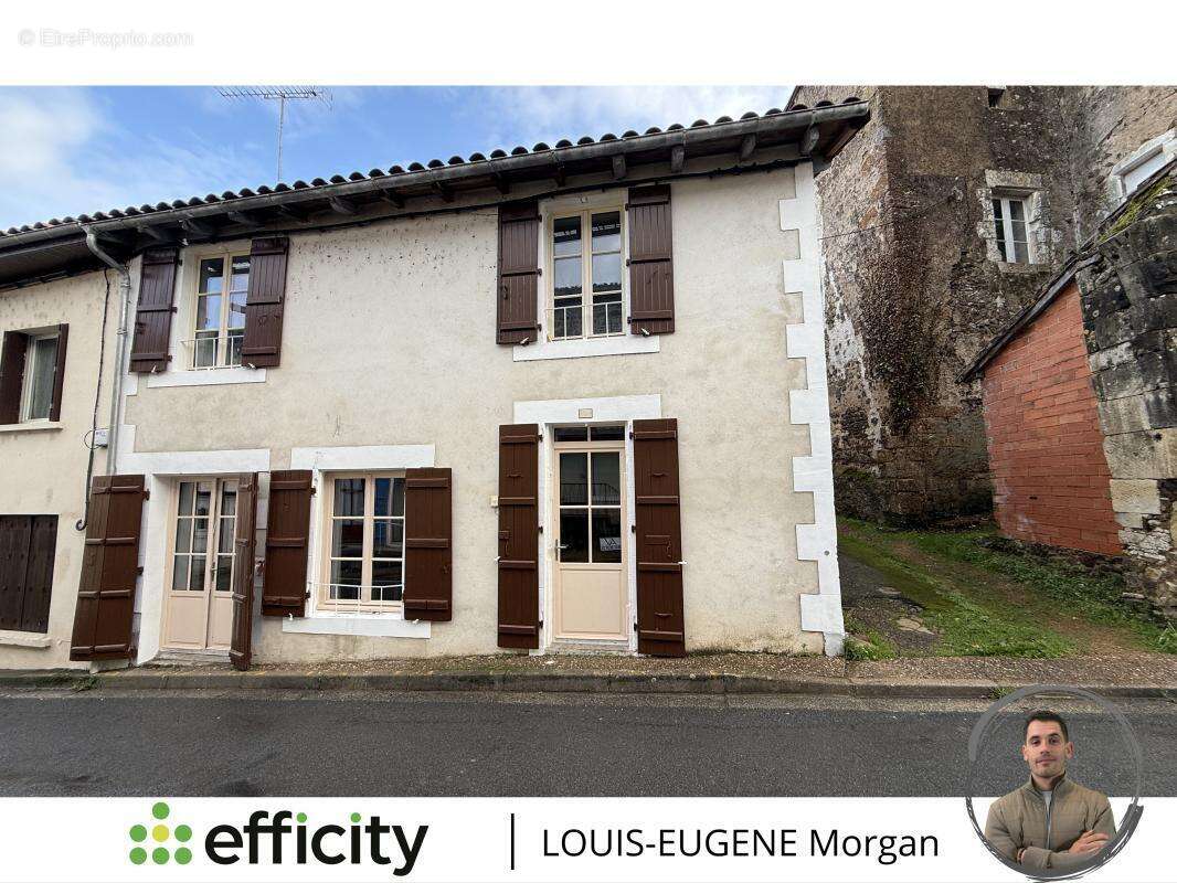 Maison 87 m² à Availles-Limouzine  - photo 2