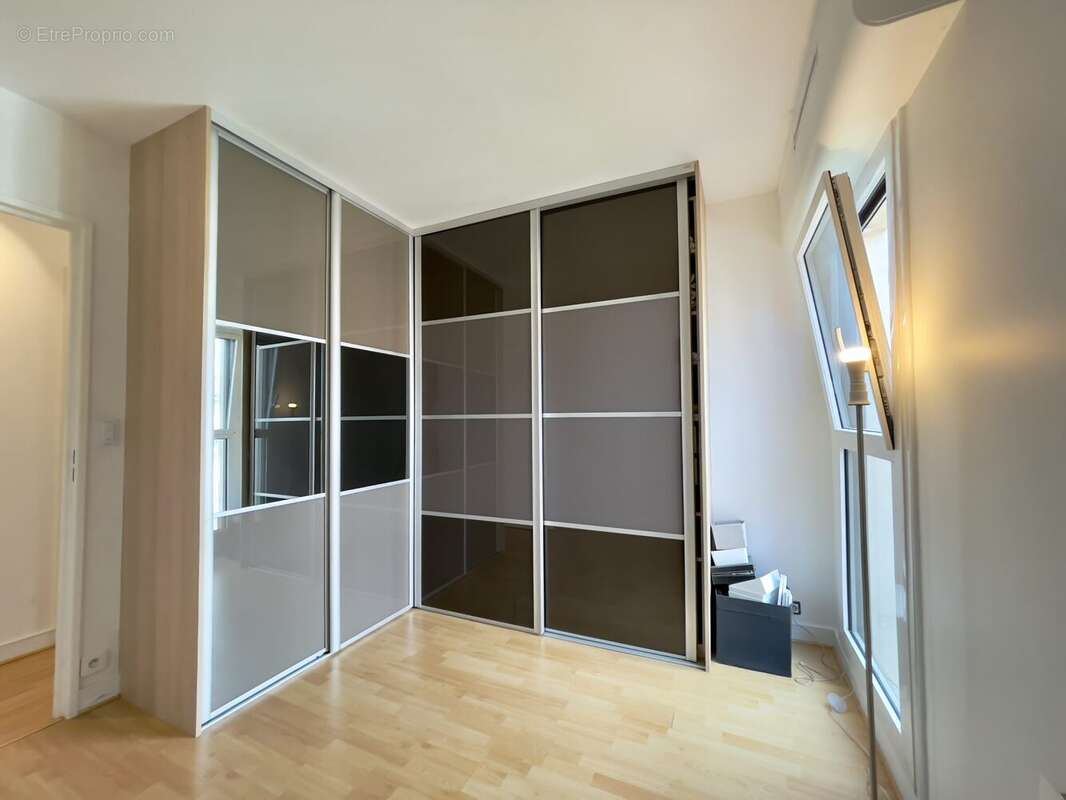 Appartement à VERNEUIL-SUR-SEINE